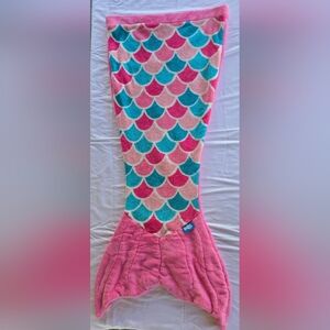 Sea World Mermaid Tail Blanket